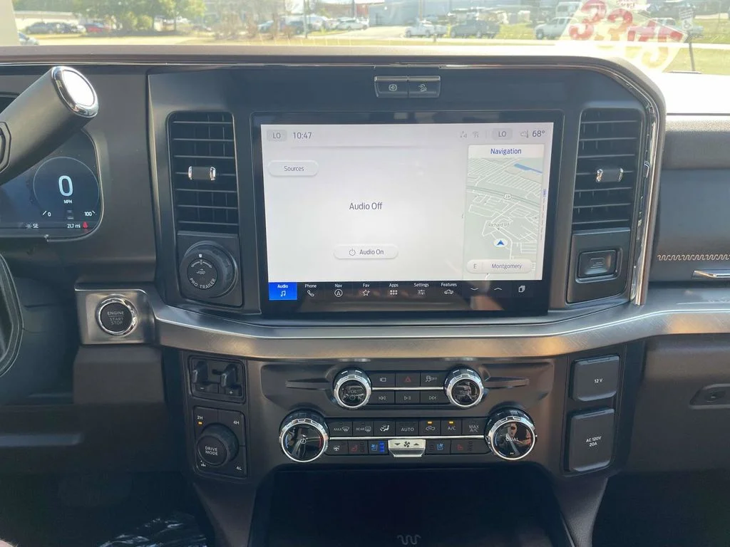 New 2026 Star White Metallic Tri-Coat Ford F-350® King Ranch® image 22
