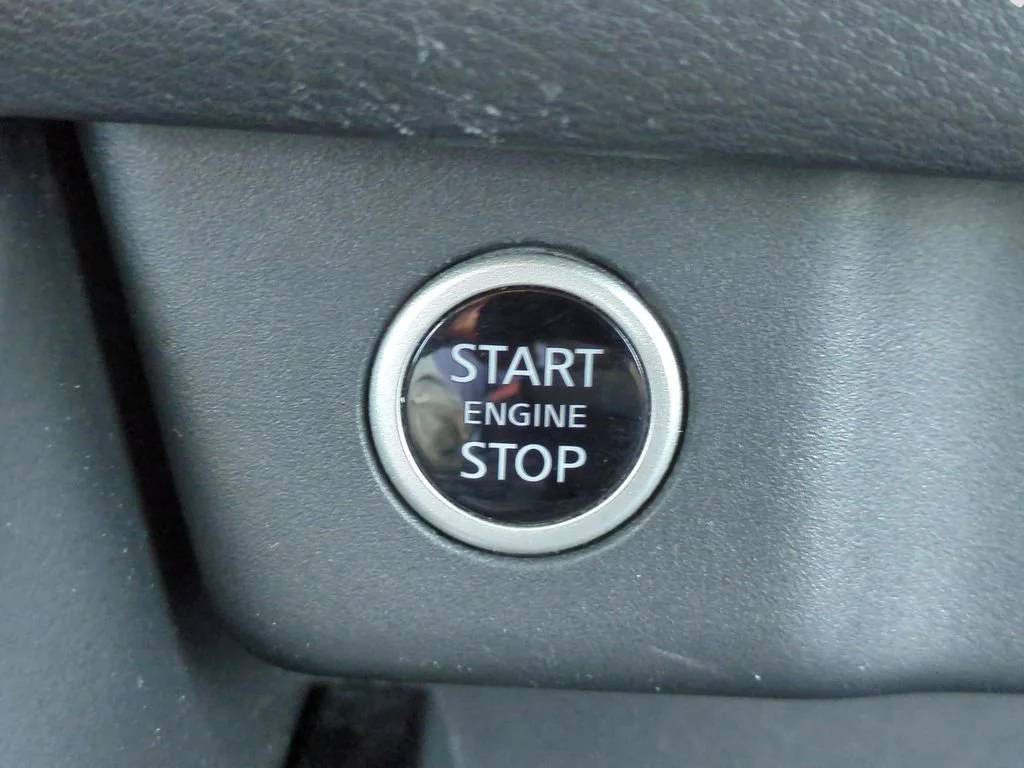 Used 2021 Red Nissan SV FWD image 21