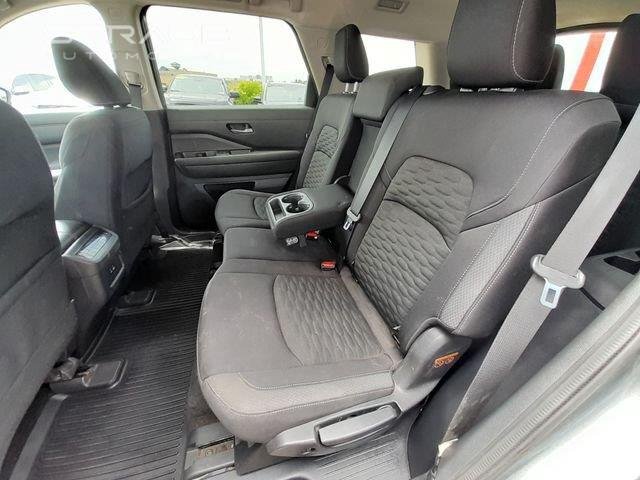 Used 2022 Gun Metallic Nissan SV image 37