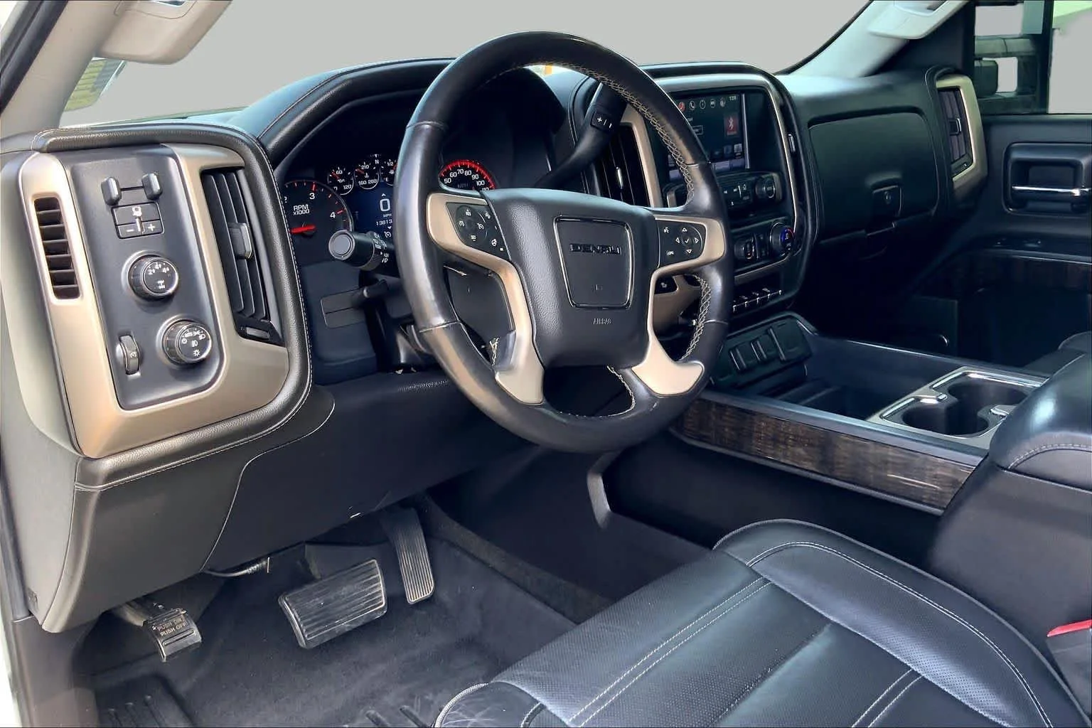 Used 2016 Summit White GMC Denali image 16
