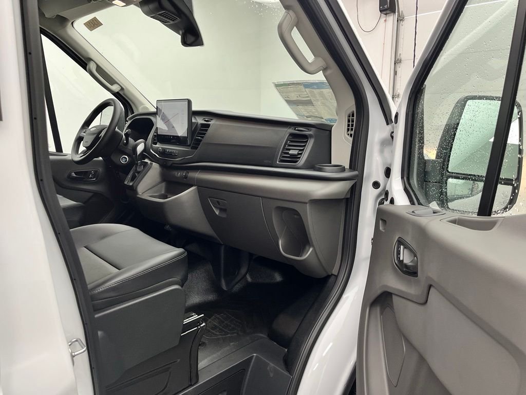 New 2026 White Ford Base image 28