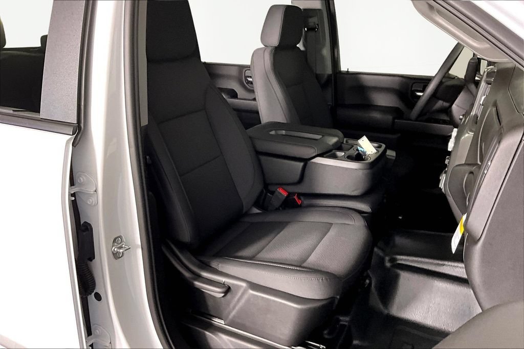 2026 GMC Sierra 3500HD Pro - Photo 12