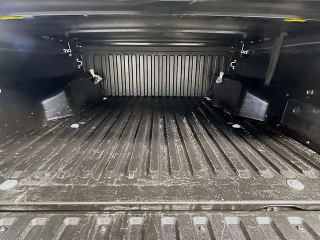 Certified Used 2020  Toyota SR5 image 23