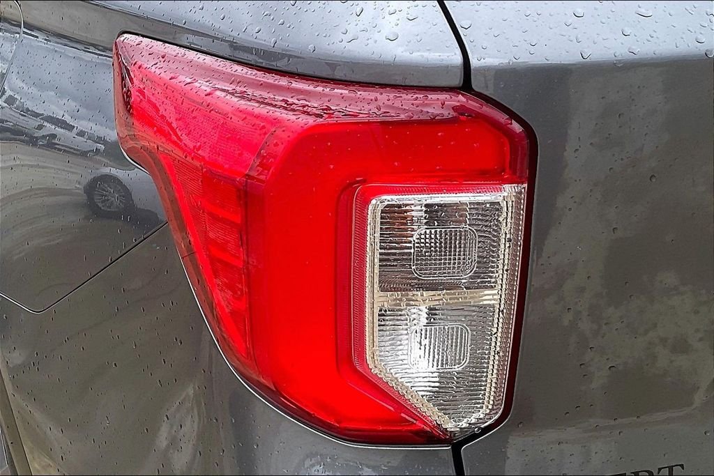 Used 2023 Gray Ford XLT image 28