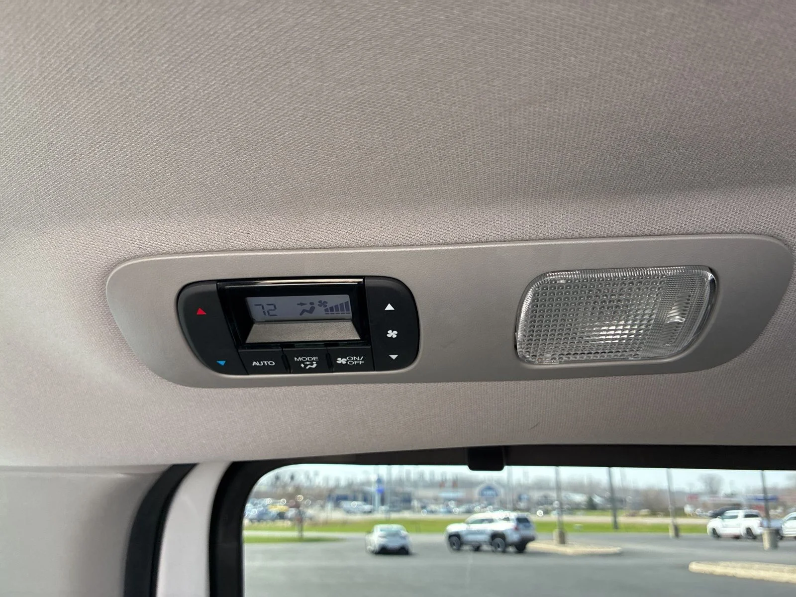 2024 Honda Odyssey EX-L - Photo 14