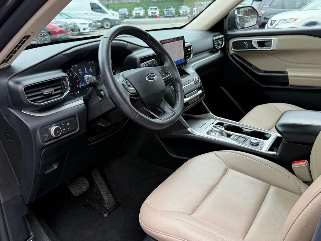 Used 2020 Gray Ford XLT image 22