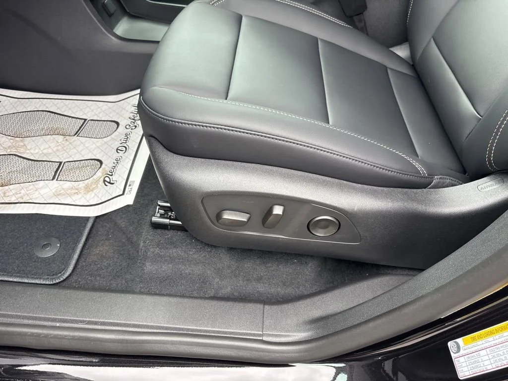 2026 GMC Acadia Elevation - Photo 27