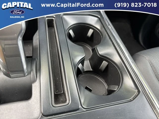 Used 2024 White Ford Lariat image 32