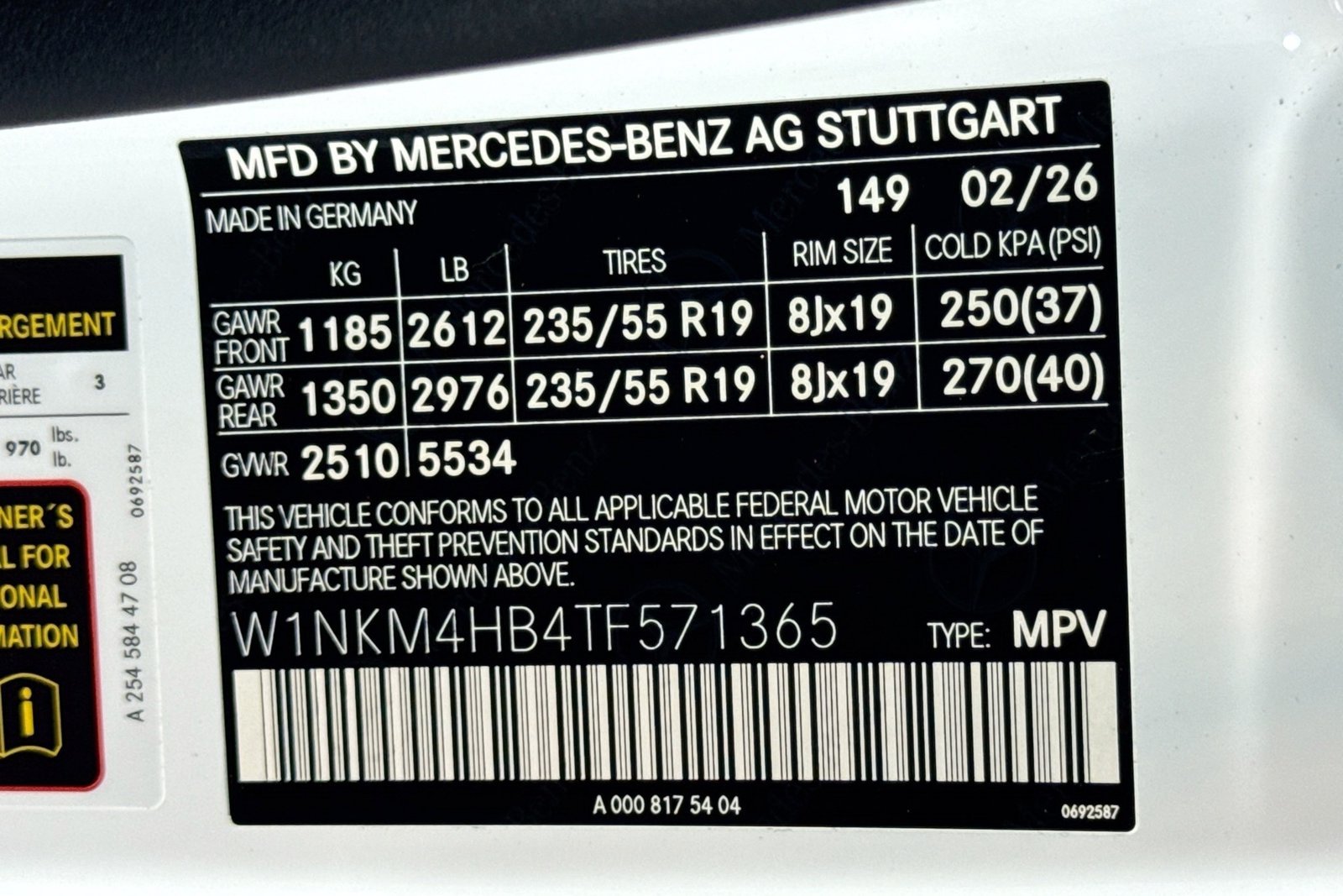New 2026 Polar White Mercedes-Benz GLC 300 image 30