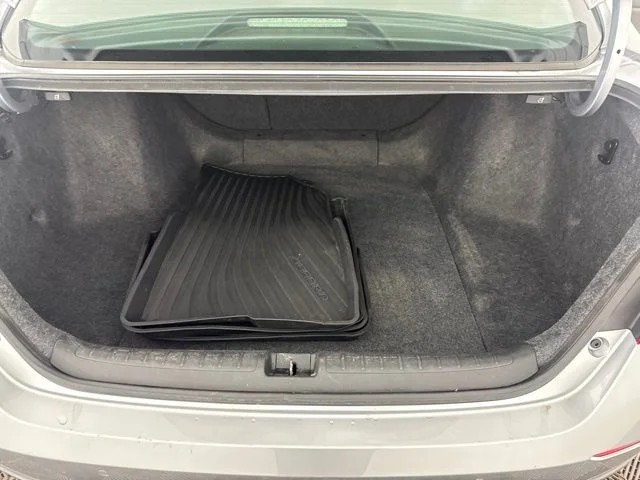 Used 2018  Honda Touring image 25