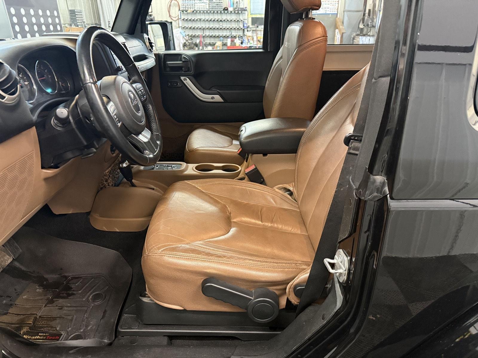 2018 Jeep Wrangler Sahara - Photo 9