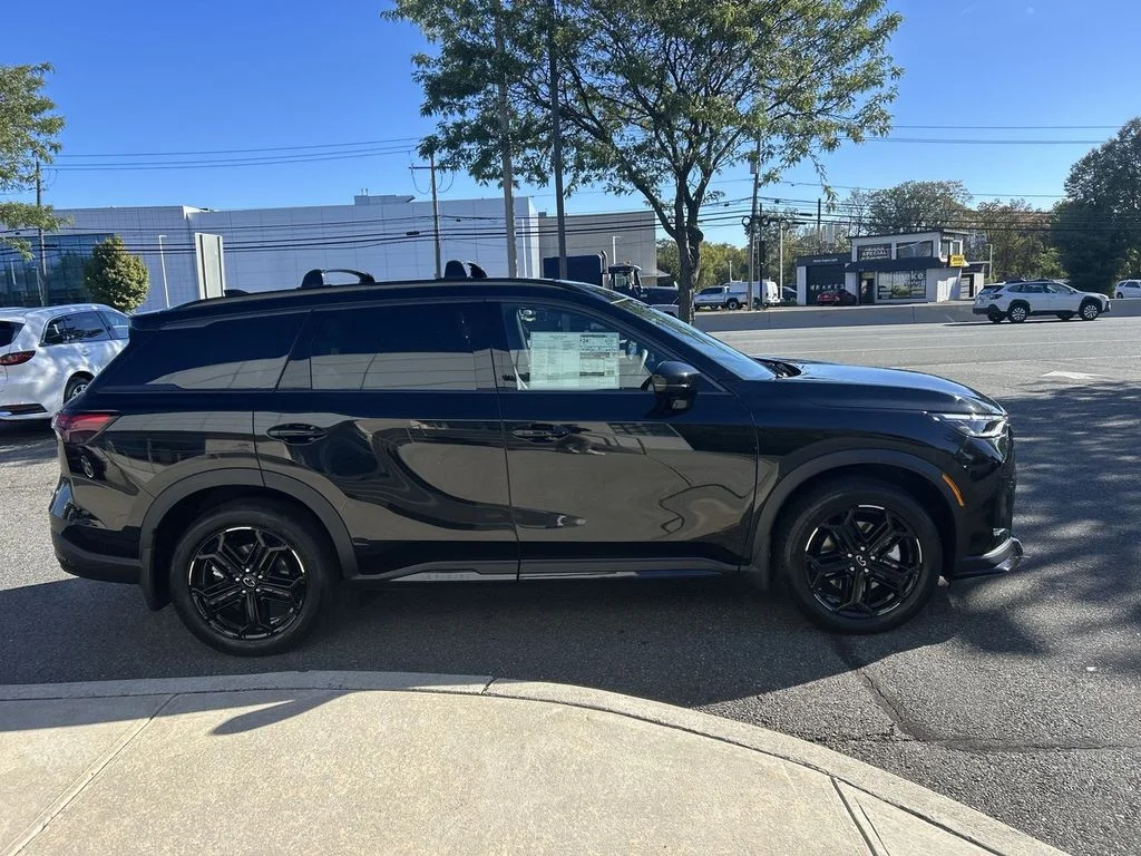 2026 INFINITI QX60 LUXE - Photo 9