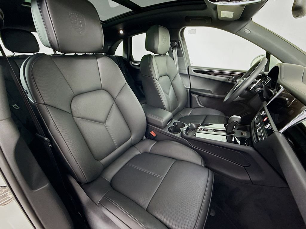 Used 2026 White Porsche  image 30