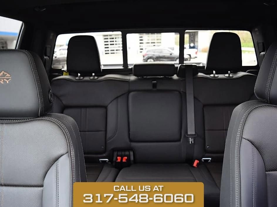 2026 Chevrolet Silverado 2500 HD High Country - Photo 42