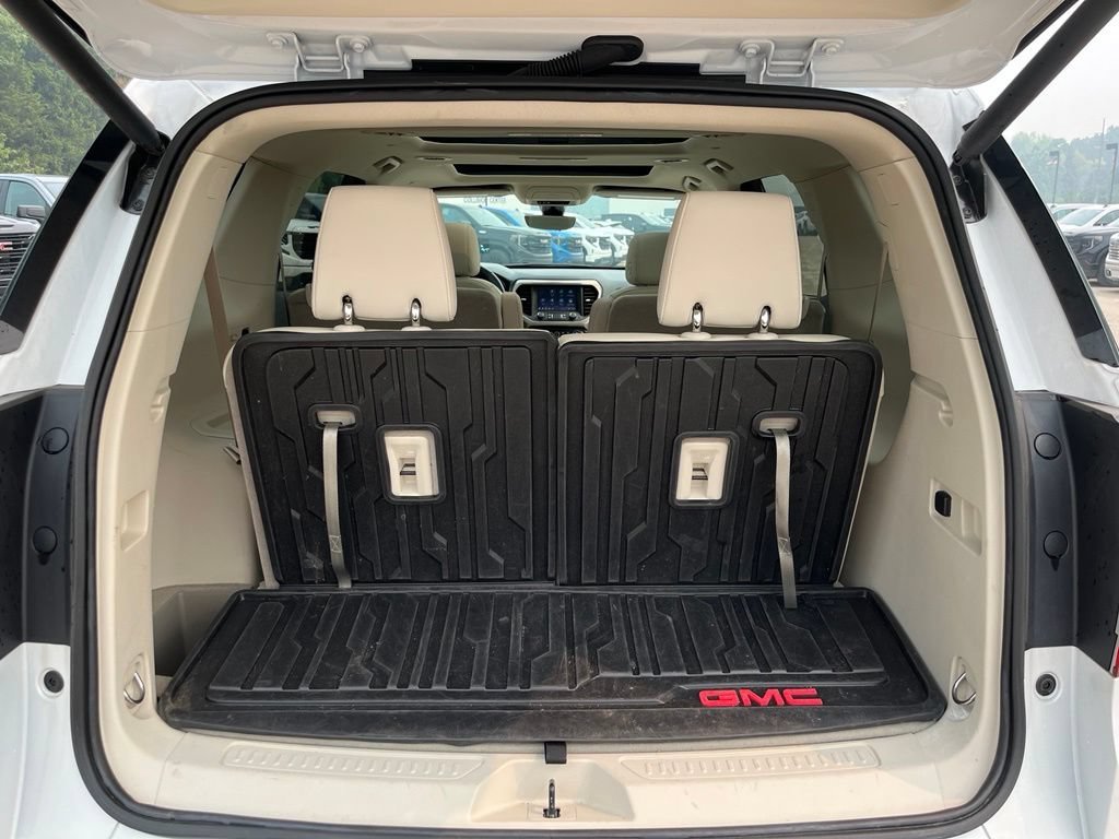 Used 2023 White Frost Tricoat GMC Denali image 13