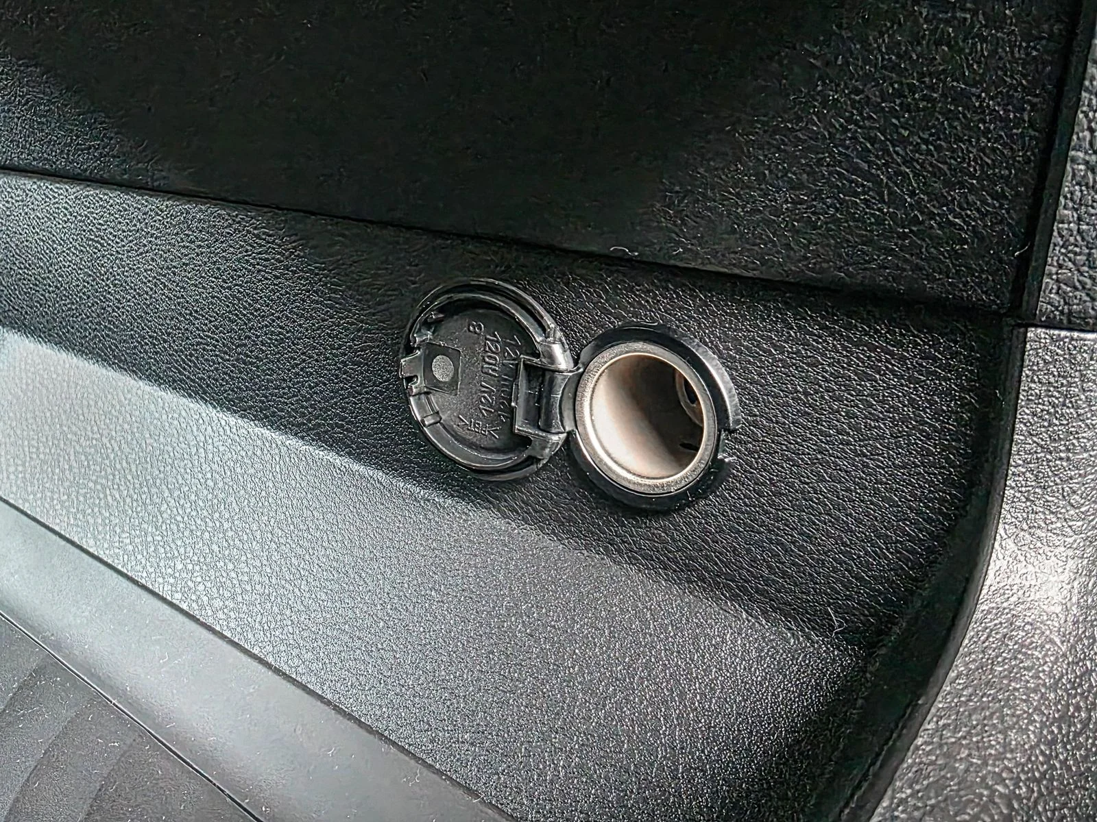 2025 Nissan Armada SL - Photo 22