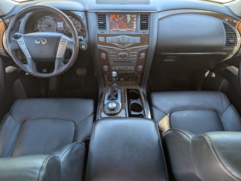 Used 2017 Silver INFINITI Base image 22