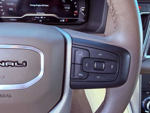 Used 2024 White GMC Denali image 19