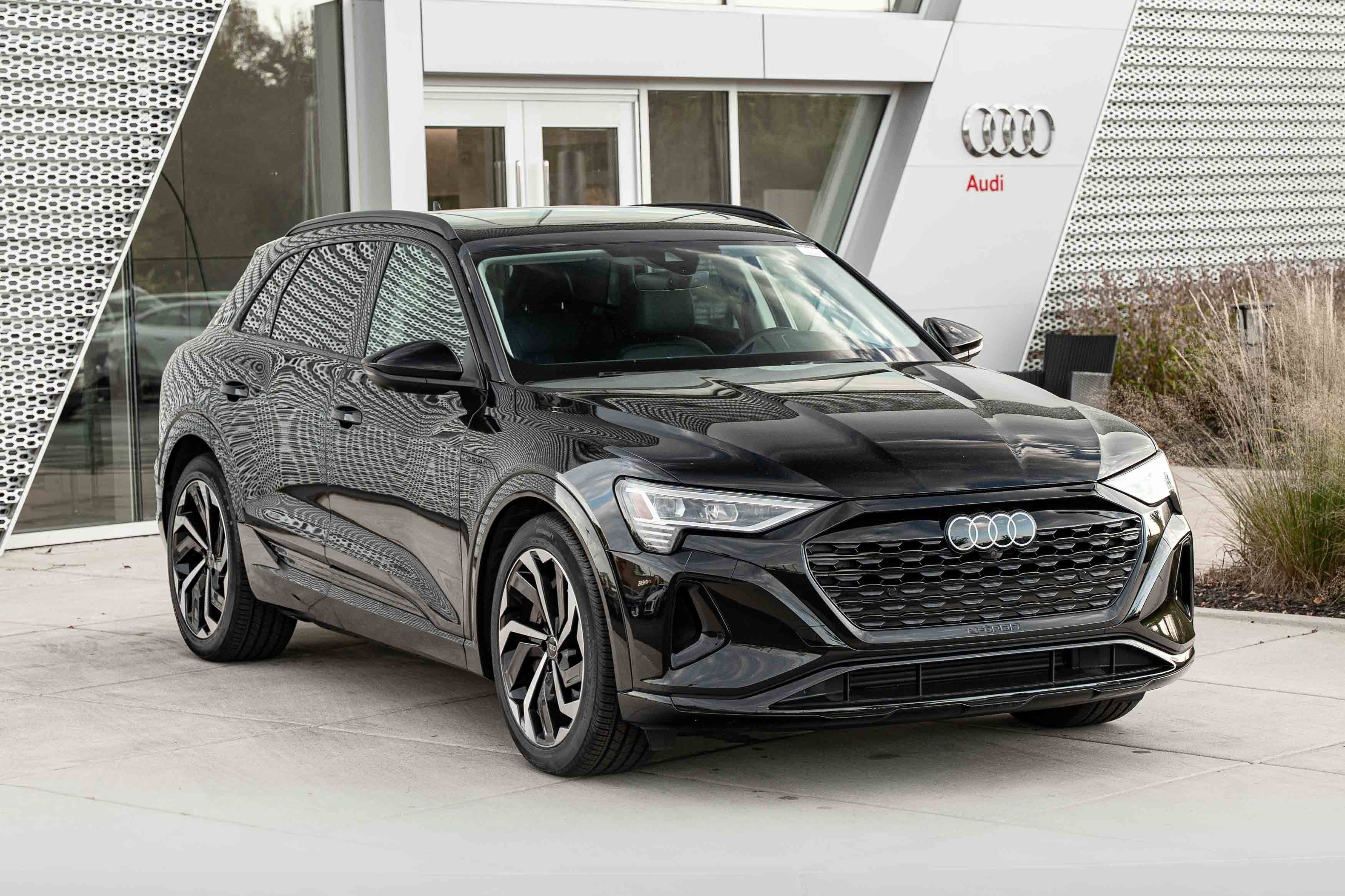 Certified 2024 Audi Q8 e-tron Premium Plus with VIN WA15AAGE6RB027337 for sale in St. Charles, IL