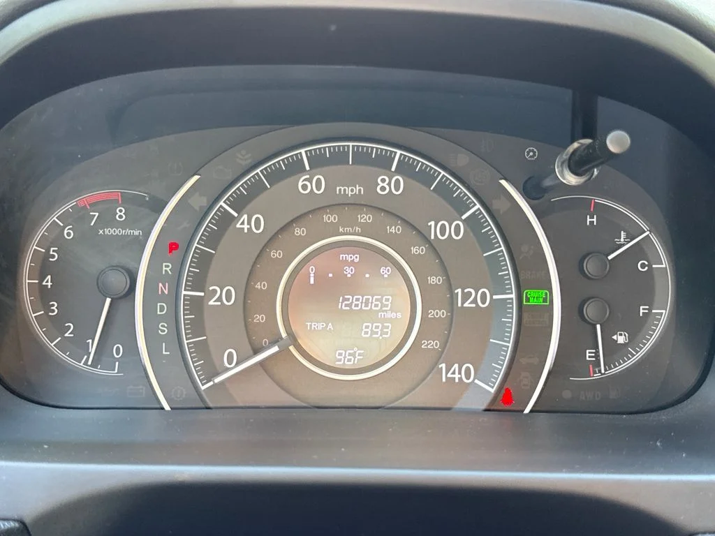 Used 2016 White Diamond Pearl Honda EX-L image 21