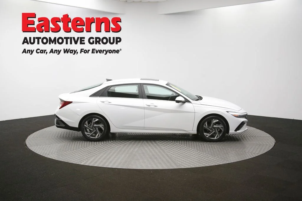 Used 2024 White Hyundai Limited image 45