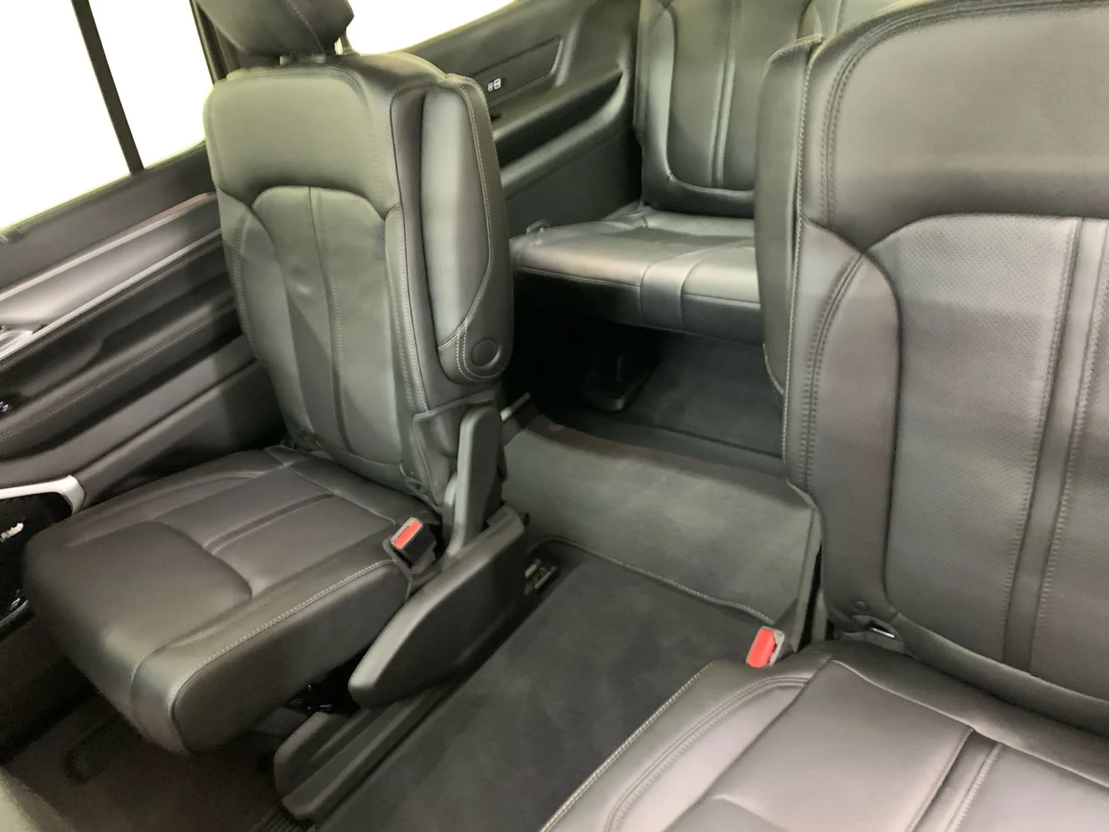 New 2026 Bright White Jeep Limited Reserve image 16
