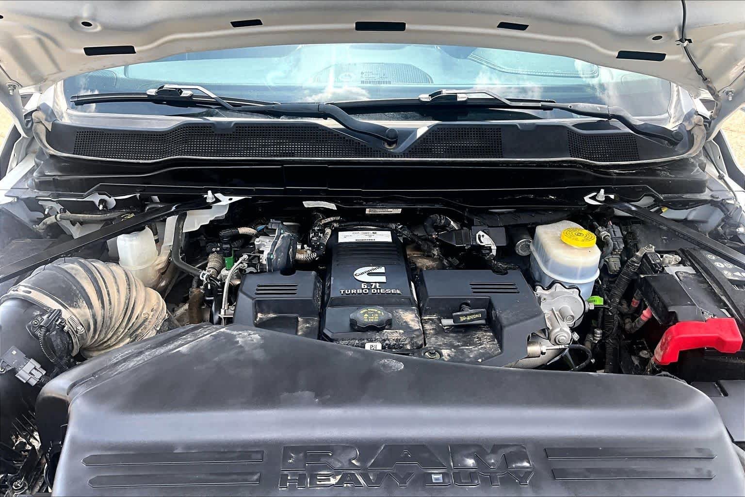 Used 2023 Bright White Clearcoat Ram Laramie image 32