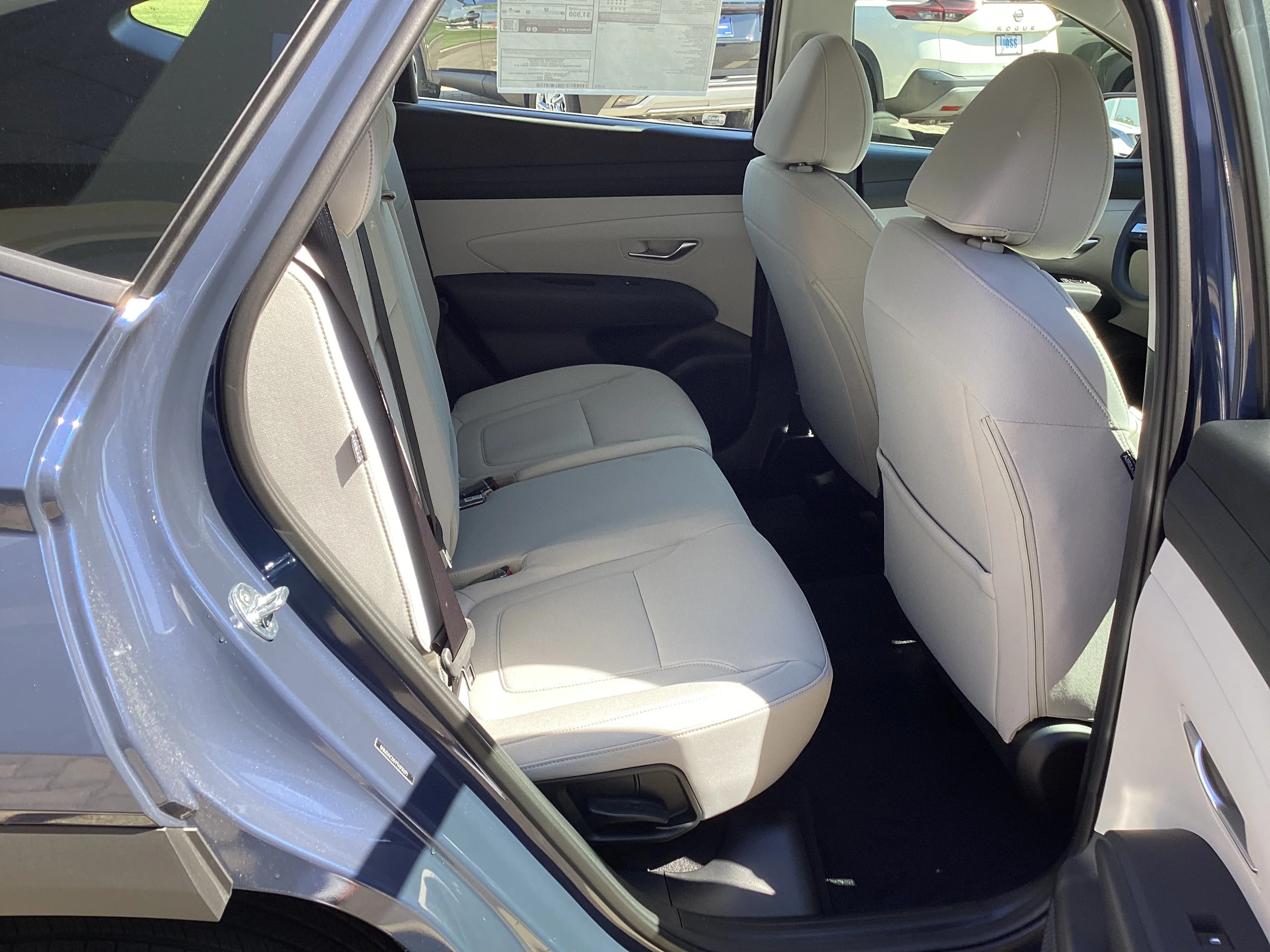 New 2026 Creamy White Pearl Hyundai Blue SE image 8