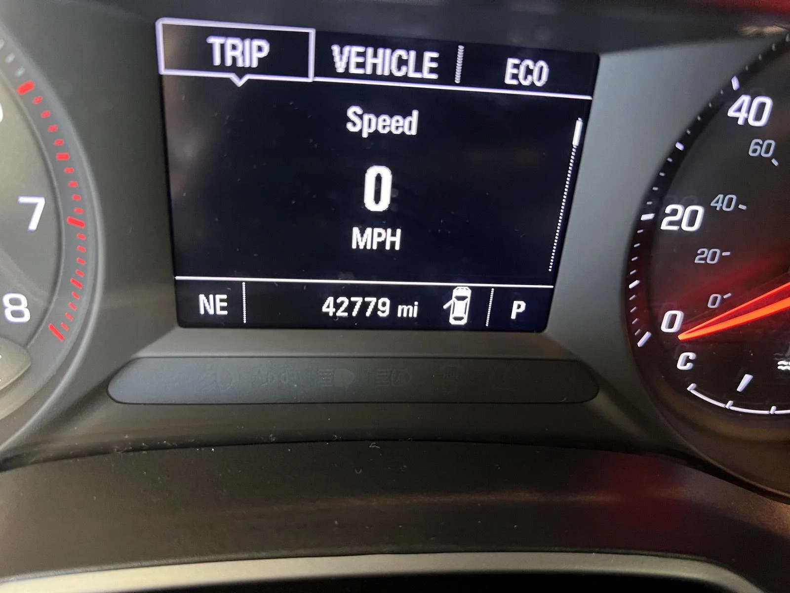 Used 2021 SUMMIT WHITE Chevrolet LS image 12