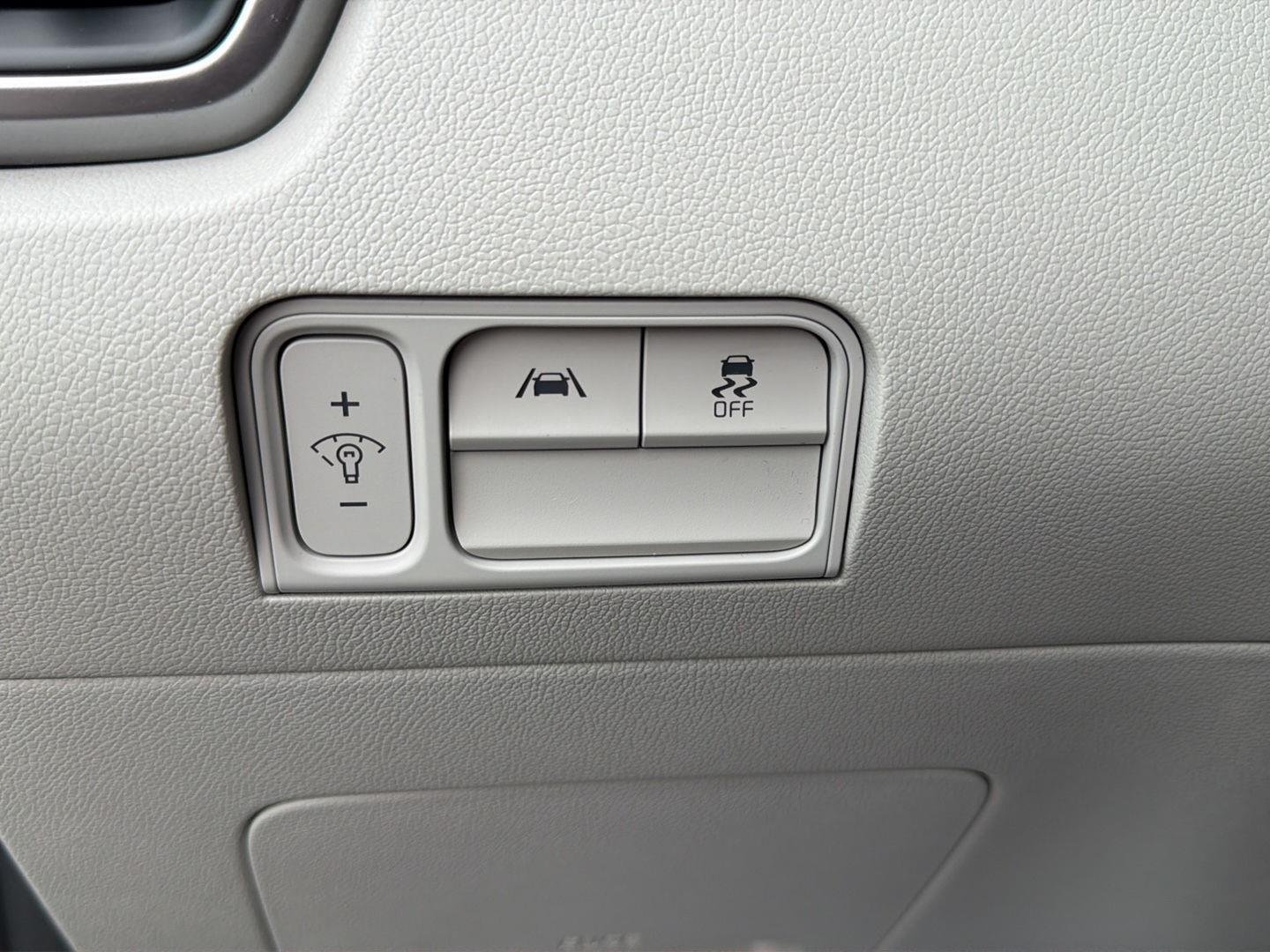 Certified Used 2023 Gravity Gray Kia X-Line S image 24