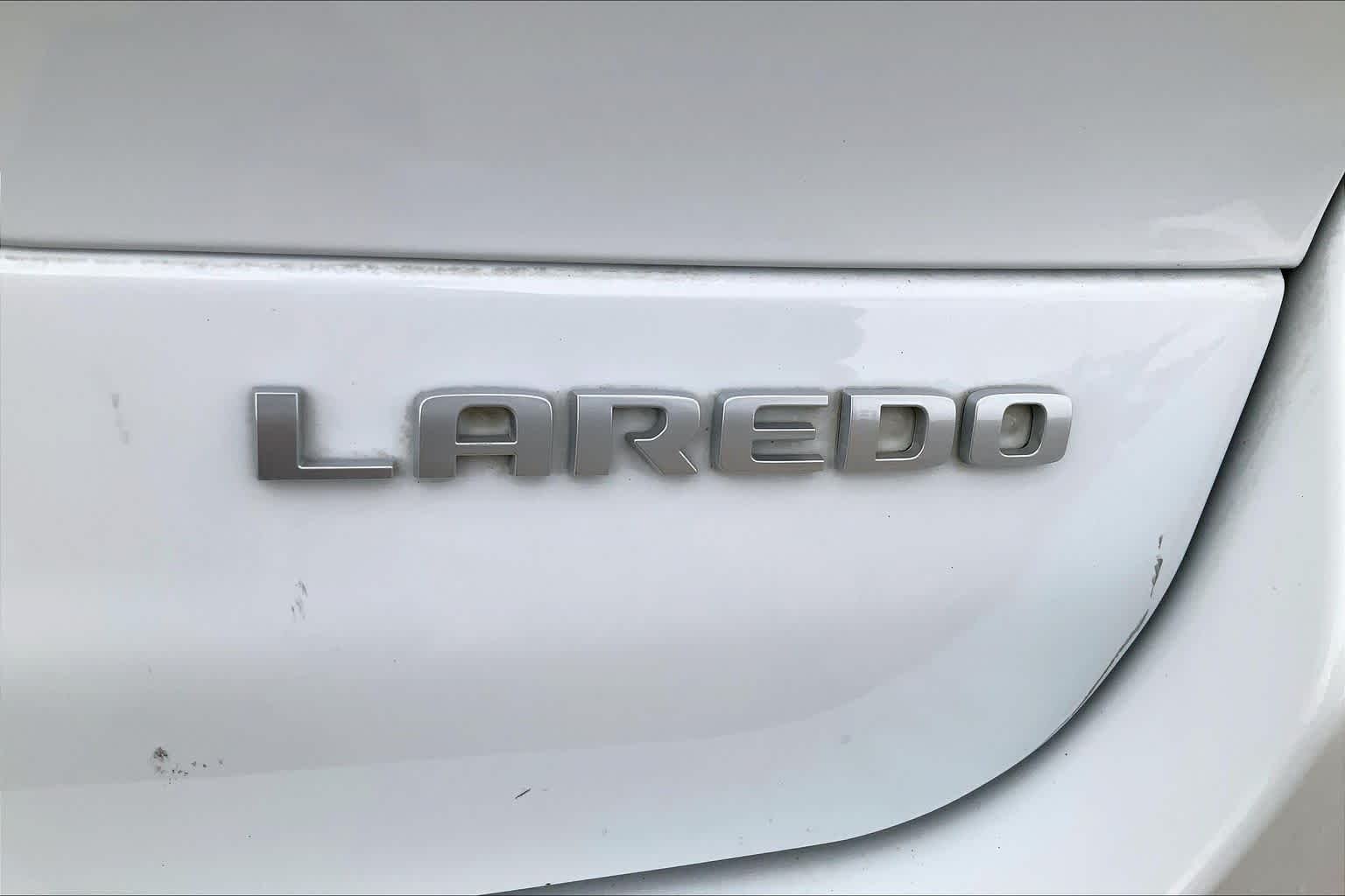 Used 2024 Bright White Clearcoat Jeep Laredo image 8