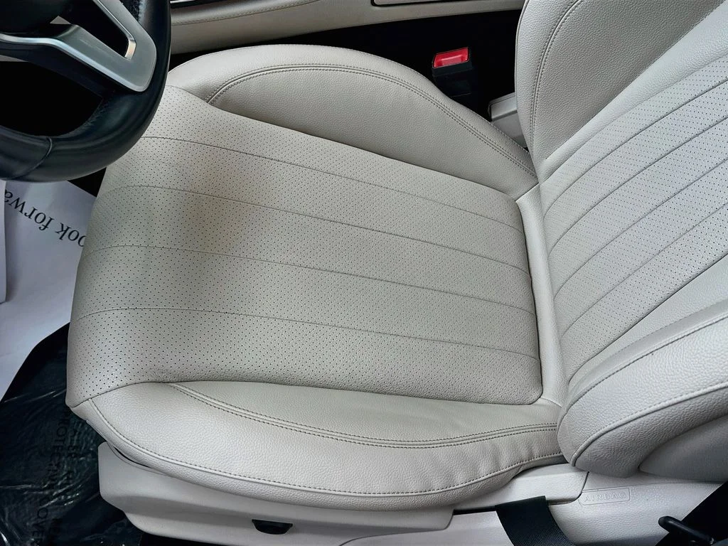 Used 2020 White Mercedes-Benz E 450 image 21