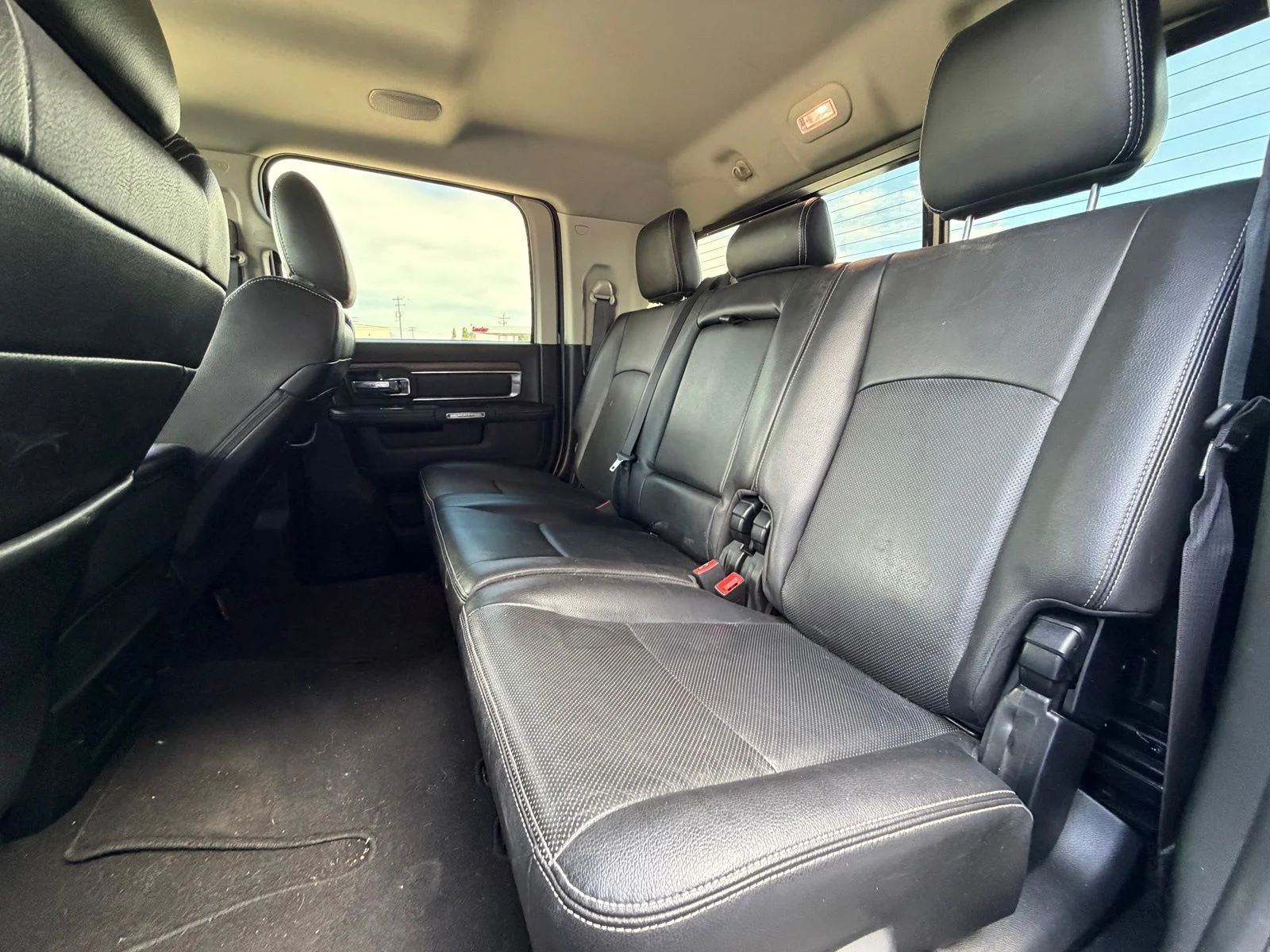 Used 2016 Black Ram Laramie image 10