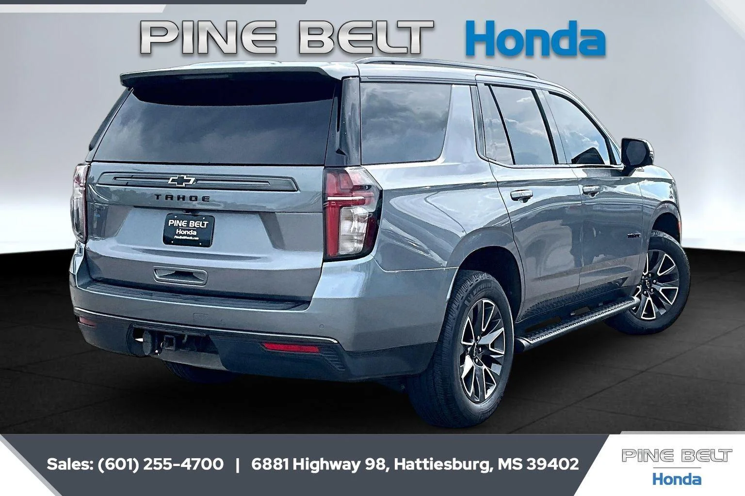 Used 2021 Satin Steel Metallic Chevrolet Z71 image 11