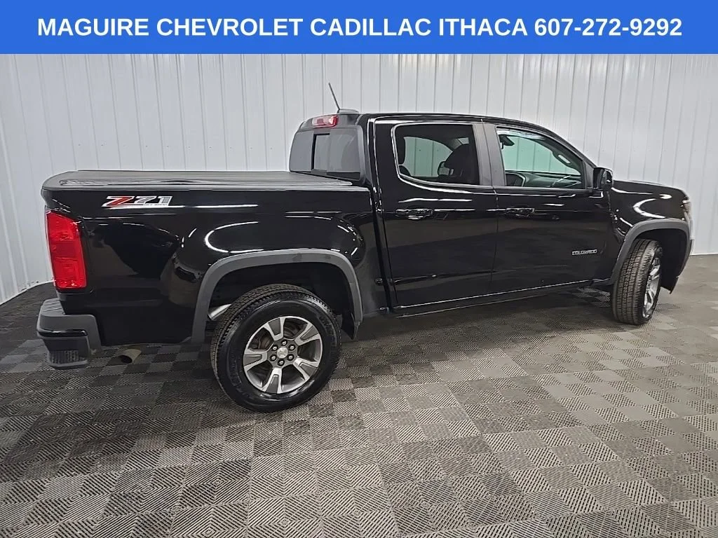 Used 2019 BLACK Chevrolet 4WD Z71 image 3