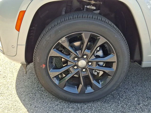 New 2026 Silver Jeep Limited Reserve image 18