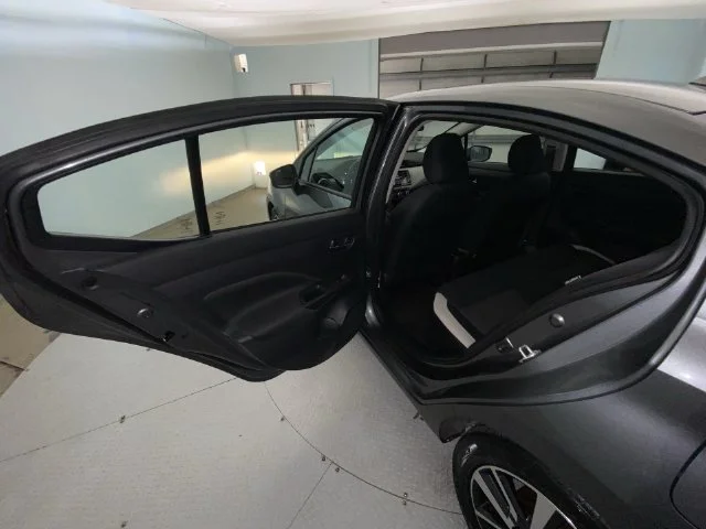 Used 2021 Gray Nissan 1.6 SV image 21