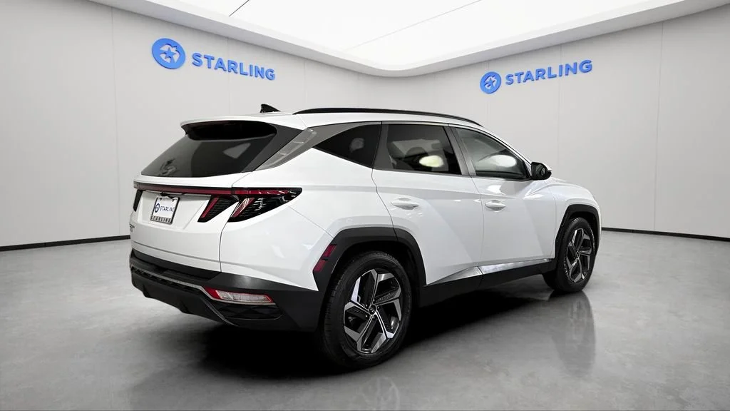 Used 2022 White Hyundai SEL image 9