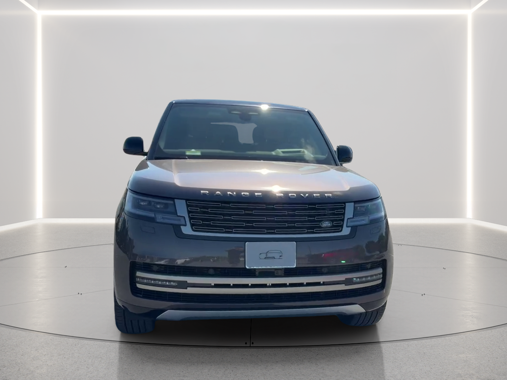 New 2026 Charente Grey Land Rover SE image 2