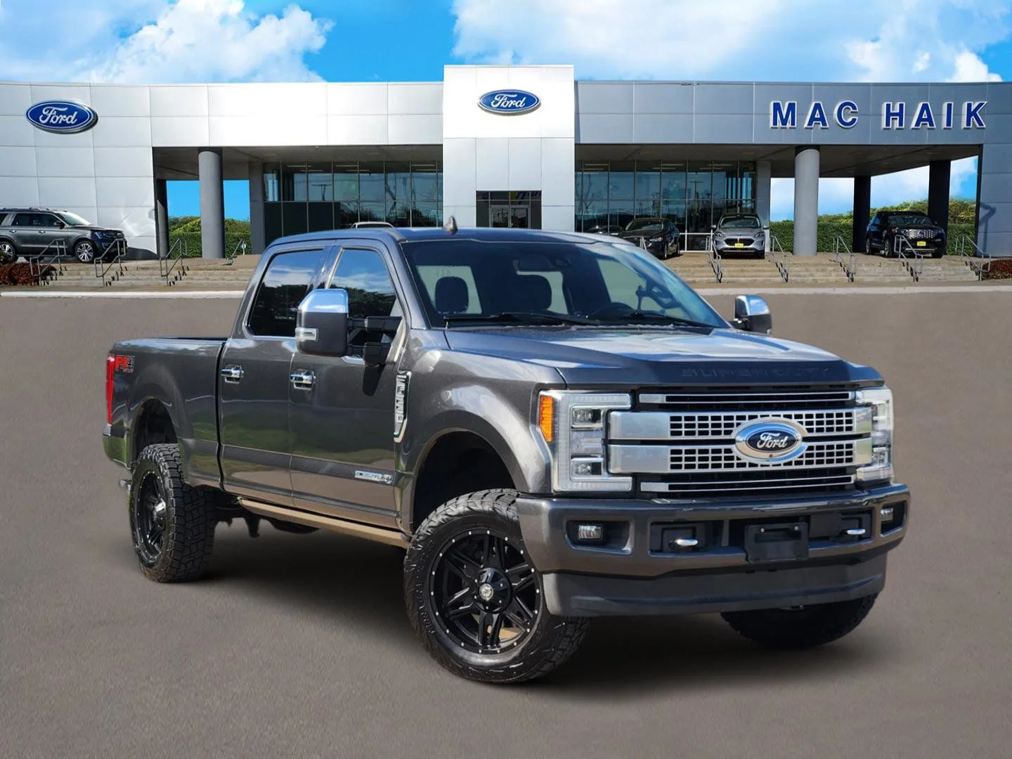 Used 2019 Gray Ford Platinum image 1