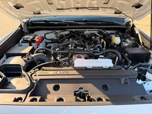 Used 2026 Ice Cap Toyota SR5 image 25