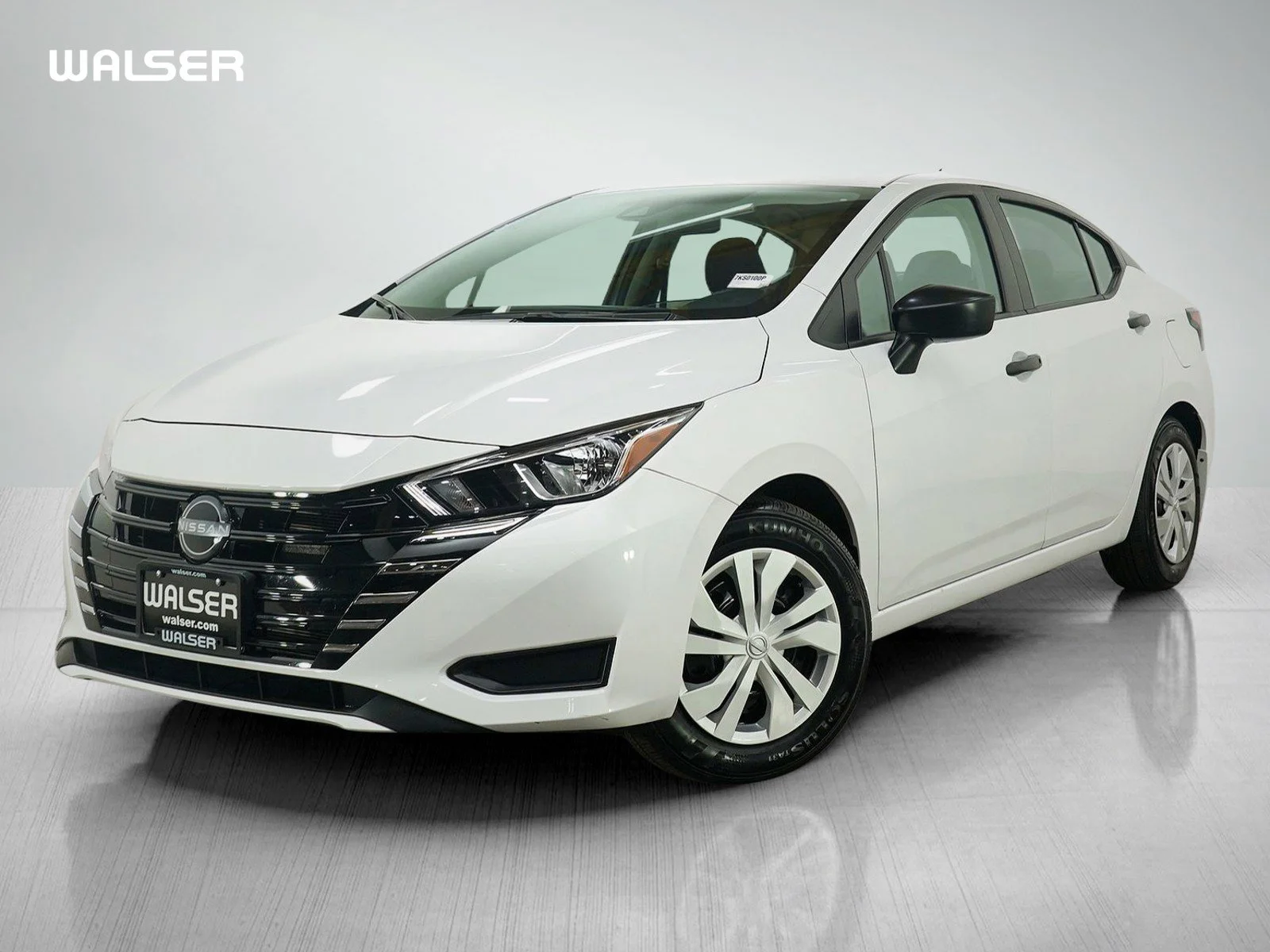 2024 Nissan Versa 1.6 S CVT's photo
