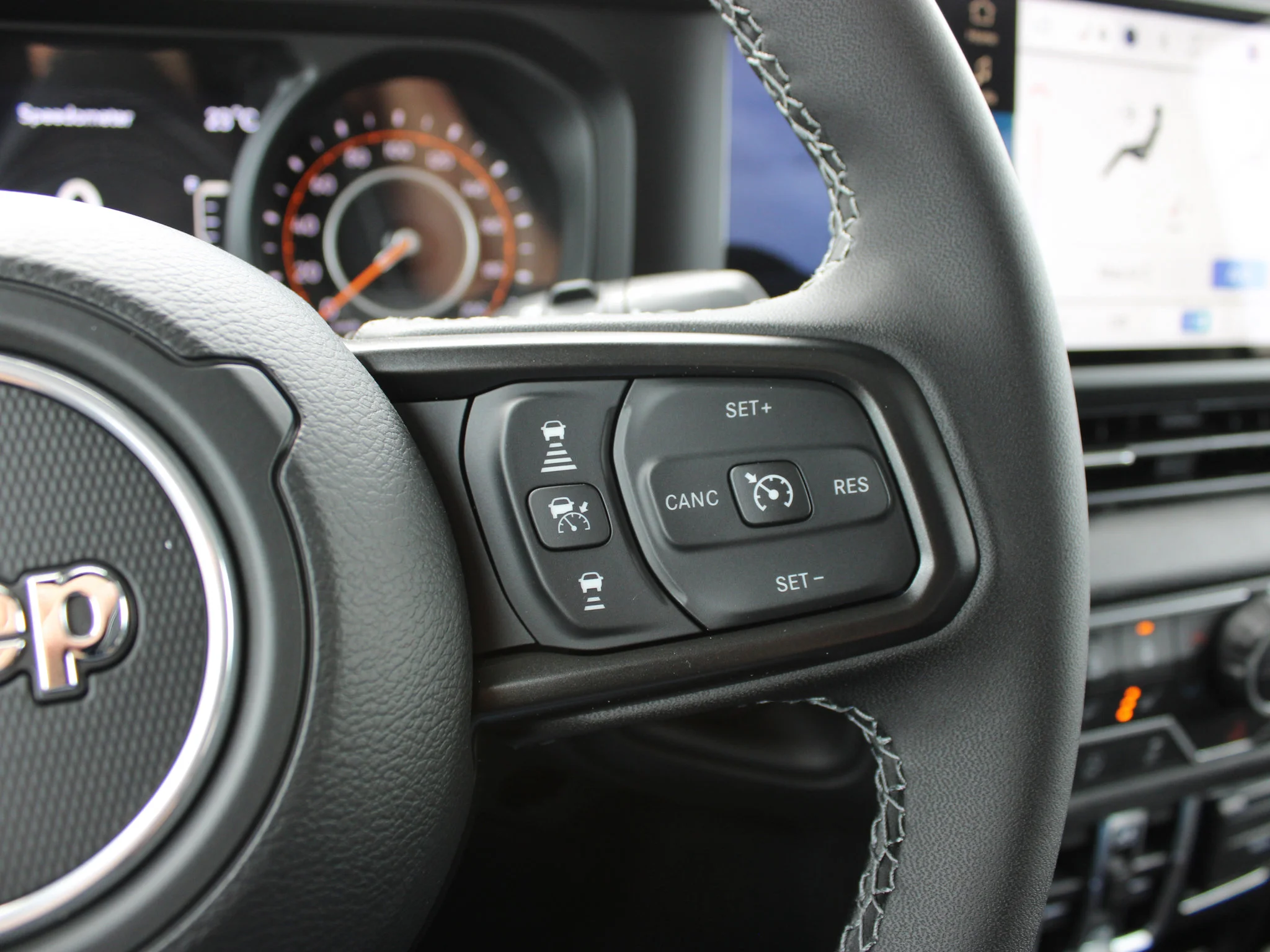 Used 2025 White Jeep Sport S* 4 Door 4x4, Safety Group, Remote Start, Heated Seats, Alpine Audio image 15