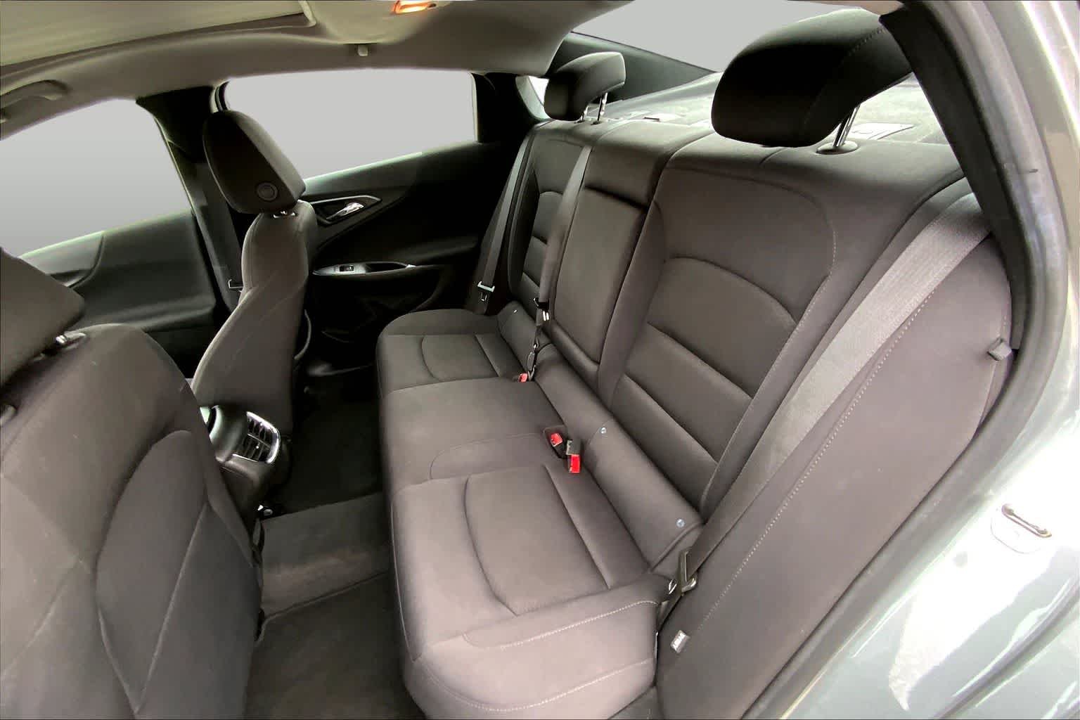 Used 2024 Sterling Gray Metallic Chevrolet LT image 21