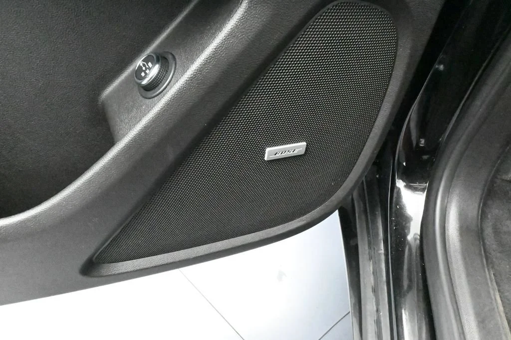 Used 2021 Mosaic Black Metallic Chevrolet RS image 15