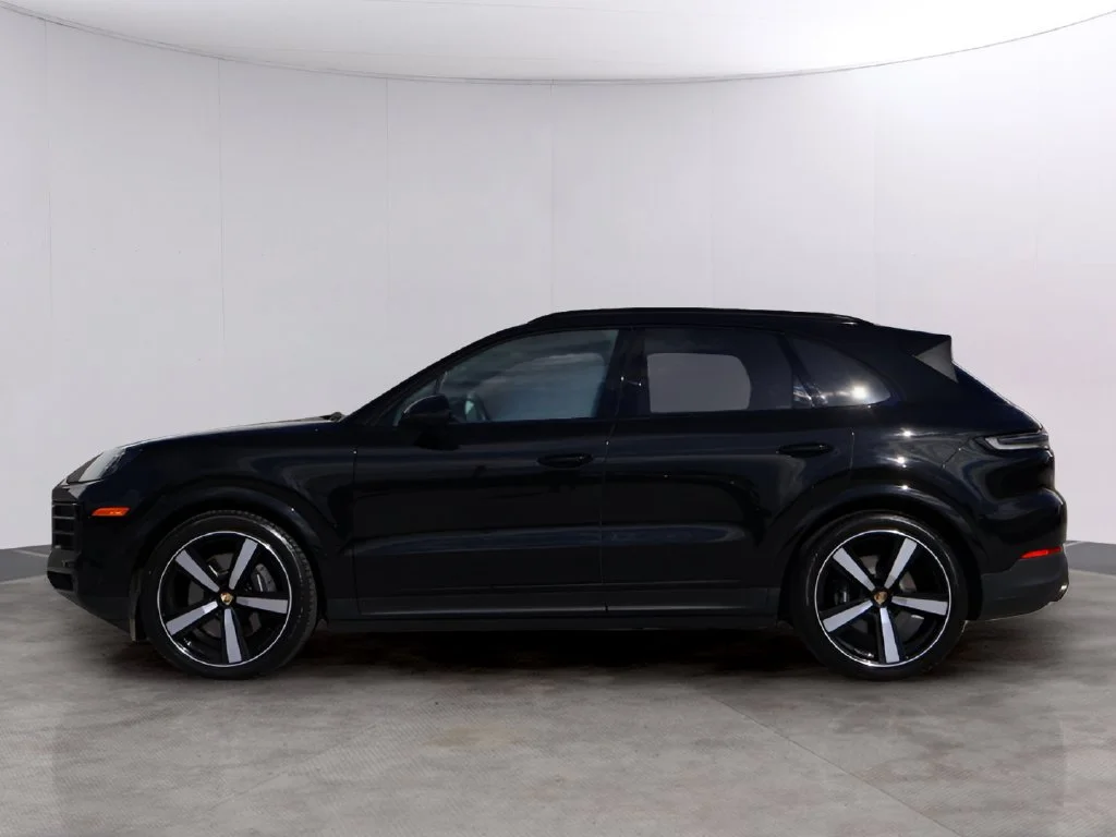Certified 2024 Porsche Cayenne Base with VIN WP1AA2AY9RDA07969 for sale in Kansas City