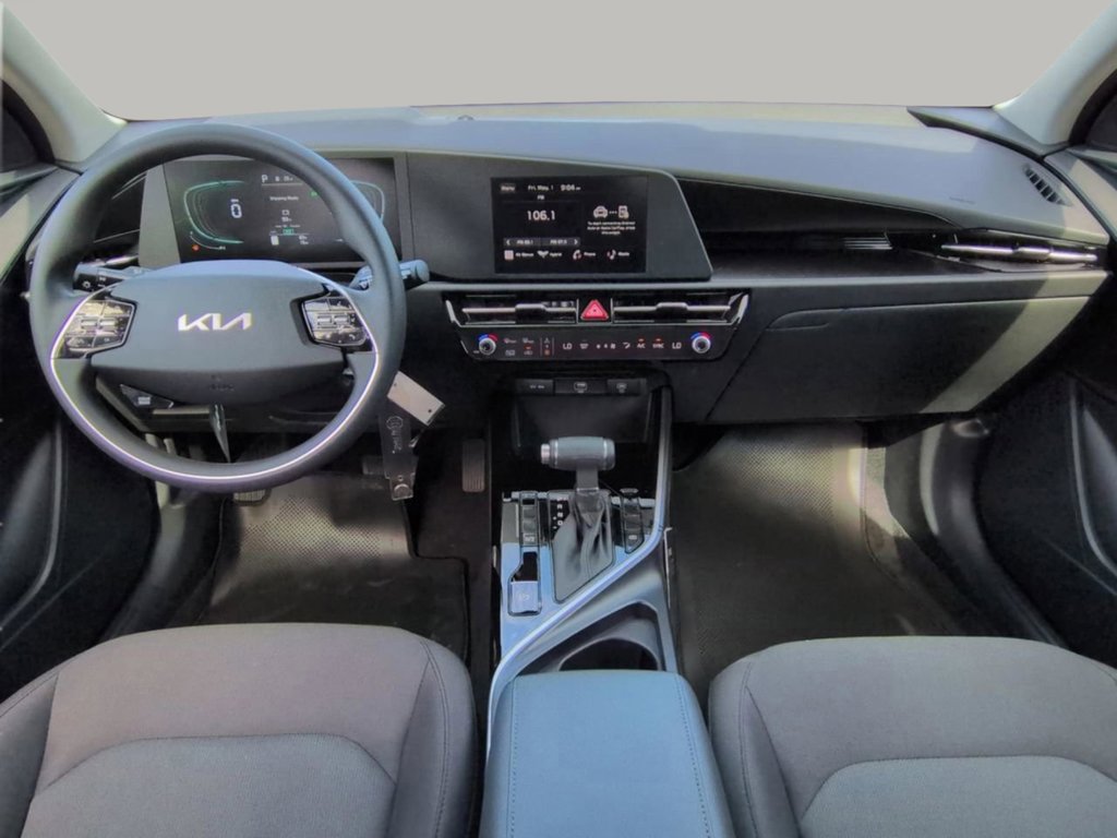 2026 Kia Niro LX - Photo 13