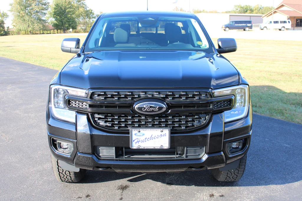 Used 2026 Shadow Black Ford XLT image 2