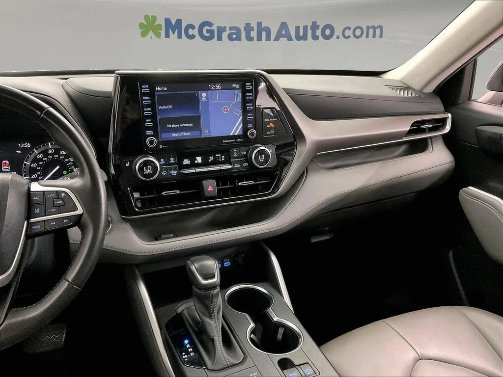 Used 2022 Gray Toyota XLE image 9