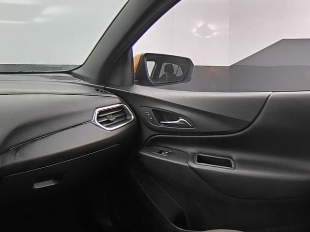 Used 2018 Orange Chevrolet LT image 40